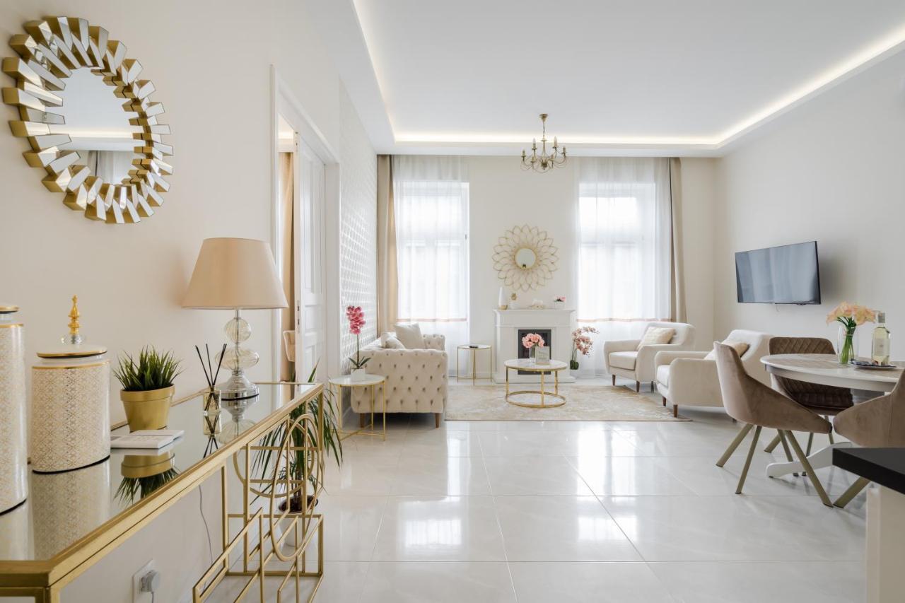 בודפשט Bpr Etienne Charming Apartment מראה חיצוני תמונה